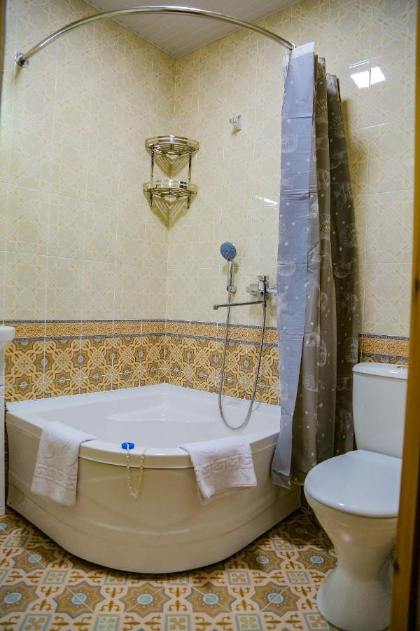 Old Gate Family Guest House Bukhara Exterior foto
